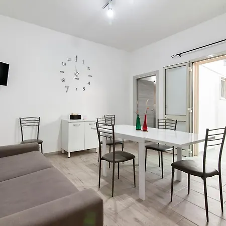 Asz Apartment