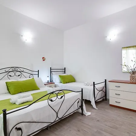 Asz Apartament Torre Lapillo